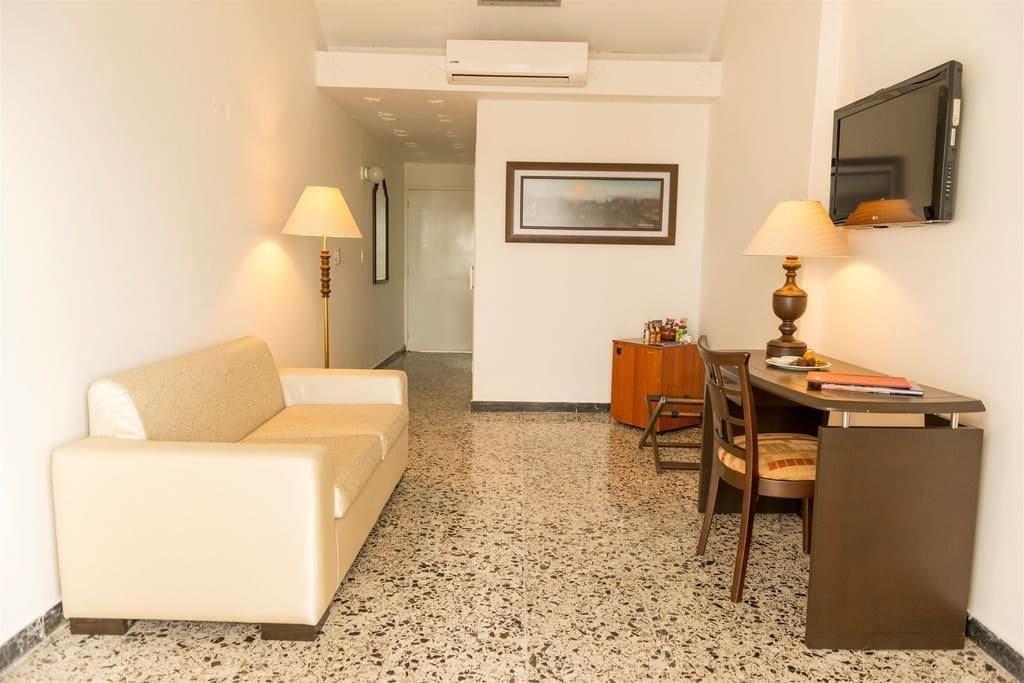 Hotel Tequendama Inn Estacion Buenaventura Eksteriør billede