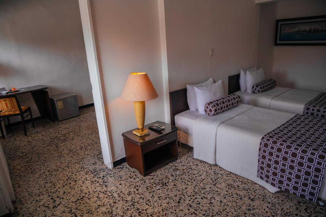 Hotel Tequendama Inn Estacion Buenaventura Eksteriør billede